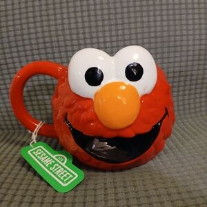 Sesame Street Elmo 3D Mug NWT (110525A)